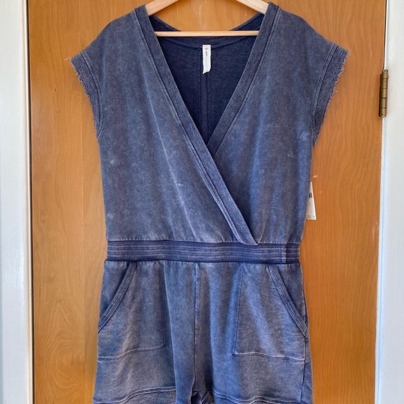 Anthropologie Daily Practice Frayed Romper - Picture 12 of 12